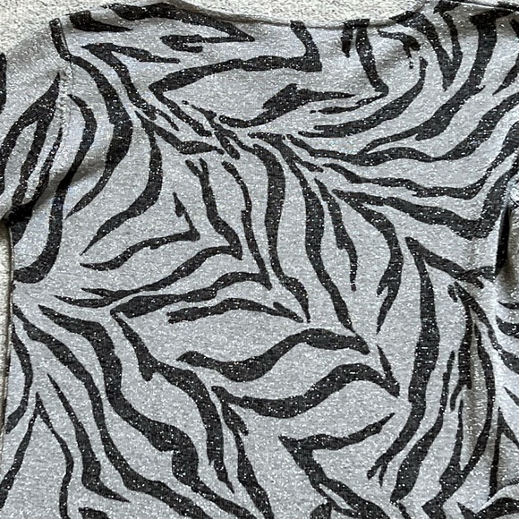 Nygard Collection Sparkly Silk Blend Zebra Print Top - Picture 6 of 7